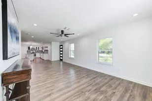 5906 Hilary St, Houston, TX 77026 - Photo 24