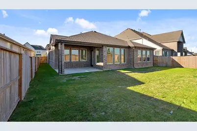 12223 Warbler Drive, Mont Belvieu, TX 77523 - Photo 36