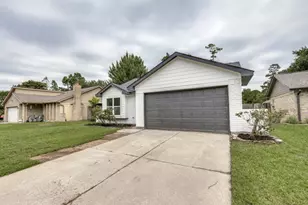 6915 Foxwaithe Ln, Humble, TX 77338 - Photo 2