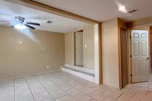 2000 Avenue M, Bay City, TX 77414 - Photo 8