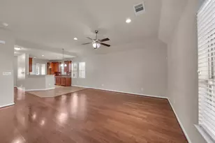 18826 Fairy Wren Ln, Richmond, TX 77407 - Photo 8