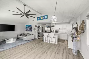 4306 Spanish Main, Jamaica Beach, TX 77554 - Photo 14