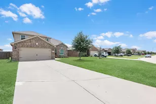 1049 Strawberry Ridge Dr, Katy, TX 77493 - Photo 4