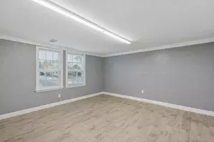 105 Pompano Ave, Galveston, TX 77550 - Photo 8