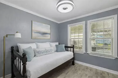 105 Pompano Avenue, Galveston, TX 77550 - Photo 14