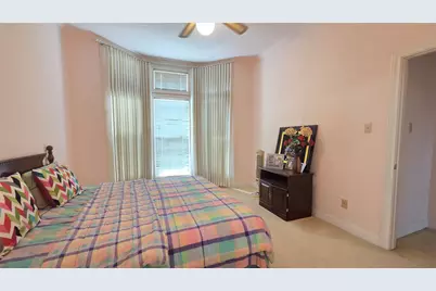 8023 Glen Dell Court, Houston, TX 77061 - Photo 14