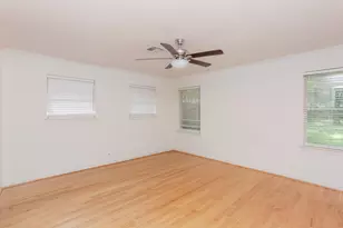 9753 Tappenbeck Dr, Houston, TX 77055 - Photo 24