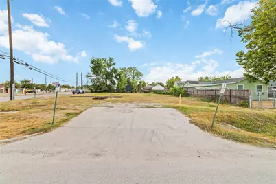 9625 Fulton Street, Houston, TX 77076 - Photo 10