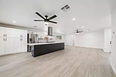 5703 De Milo Drive, Houston, TX 77092 - Photo 6