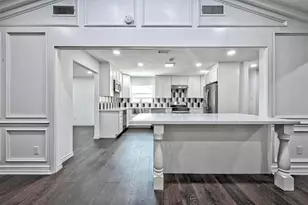 5319 S Braeswood Blvd, Houston, TX 77096 - Photo 16