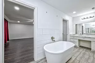 5319 S Braeswood Blvd, Houston, TX 77096 - Photo 38
