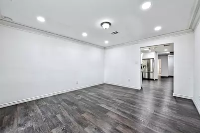 5319 S Braeswood Boulevard, Houston, TX 77096 - Photo 12