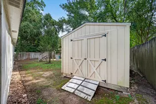 14946 Spring Lake Dr, Houston, TX 77070 - Photo 38