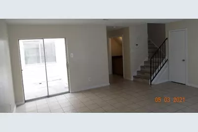 5810 Twisted Pine Court #D, Houston, TX 77039 - Photo 6