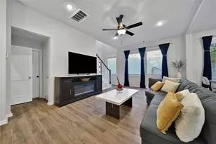 104 Red Cascade Ct, Conroe, TX 77318 - Photo 14
