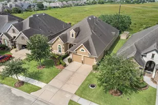 2112 Nogalas Ln, League City, TX 77573 - Photo 44