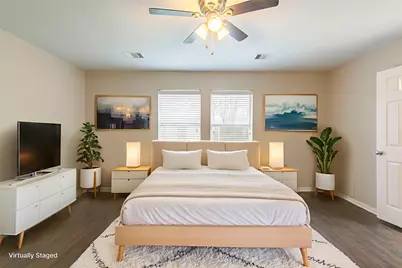 5601 Savannah Woods Lane, Rosharon, TX 77583 - Photo 4