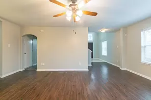 5601 Savannah Woods Ln, Rosharon, TX 77583 - Photo 8