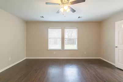 5601 Savannah Woods Lane, Rosharon, TX 77583 - Photo 20