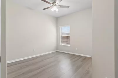 24723 Teton Hollow Trail, Houston, TX 77336 - Photo 16