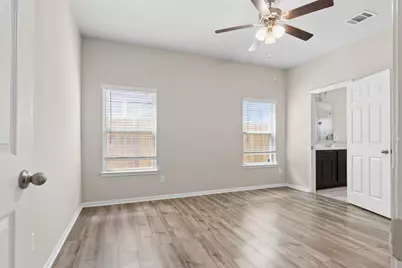 24723 Teton Hollow Trail, Houston, TX 77336 - Photo 12