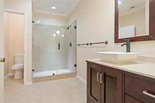 332 Wilcrest Dr, Houston, TX 77042 - Photo 20