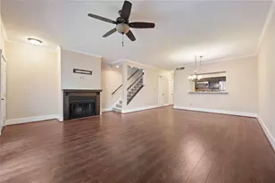 332 Wilcrest Dr, Houston, TX 77042 - Photo 8
