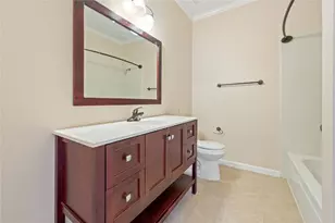 332 Wilcrest Dr, Houston, TX 77042 - Photo 24