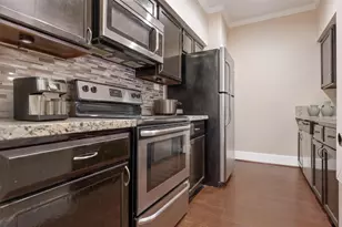 332 Wilcrest Dr, Houston, TX 77042 - Photo 12