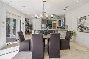 427 W 27th St, Houston, TX 77008 - Photo 6