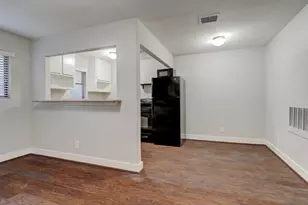 405 Hawthorne St, Houston, TX 77006 - Photo 4