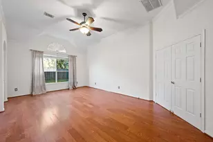 8026 Trophy Pl Dr, Humble, TX 77346 - Photo 20