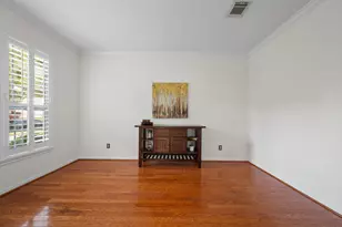 8026 Trophy Pl Dr, Humble, TX 77346 - Photo 6