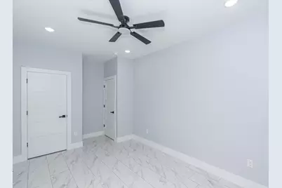 6513 Avenue B #B, Houston, TX 77011 - Photo 16