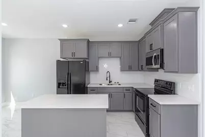 6513 Avenue B #B, Houston, TX 77011 - Photo 10