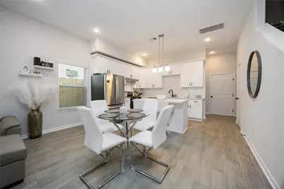 5111 Firnat Street, Houston, TX 77016 - Photo 8