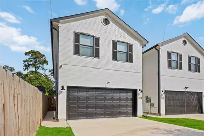 5111 Firnat Street, Houston, TX 77016 - Photo 2
