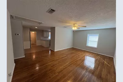 309 Houston Street, Tomball, TX 77375 - Photo 2