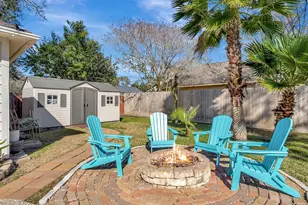 714 Crestwood Dr, Seabrook, TX 77586 - Photo 46