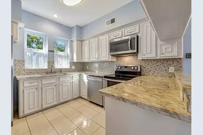 714 Crestwood Drive, El Lago, TX 77586 - Photo 8