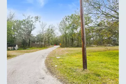 7 & 9 Julie Beth Street, Huntsville, TX 77320 - Photo 6
