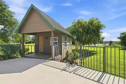 2904 Red Bluff Road, Seabrook, TX 77586 - Photo 10