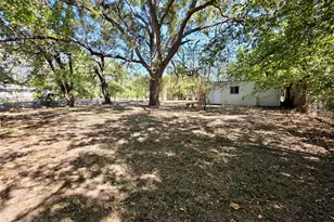 111 S Harvey House Rd, Somerville, TX 77879 - Photo 18