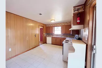 111 S Harvey House Road, Somerville, TX 77879 - Photo 8