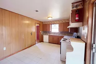 111 S Harvey House Rd, Somerville, TX 77879 - Photo 8