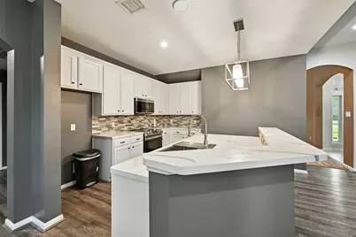 319 S Jamison Street, La Porte, TX 77571 - Photo 10