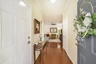 1430 W 24th St, Houston, TX 77008 - Photo 2