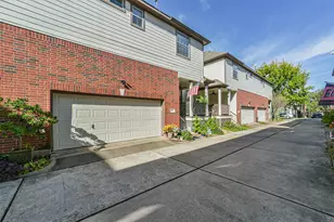 1430 W 24th St, Houston, TX 77008 - Photo 30
