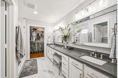1430 W 24th Street, Houston, TX 77008 - Photo 16