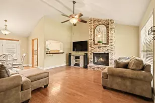 1010 E Belgravia Dr, Pearland, TX 77584 - Photo 1